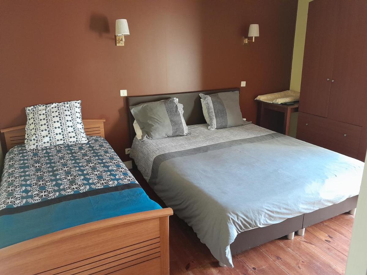 Auberge La Marchadaine Montrollet Екстер'єр фото