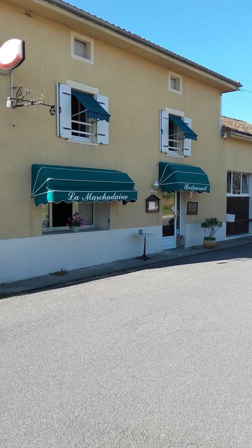 Auberge La Marchadaine Montrollet Екстер'єр фото